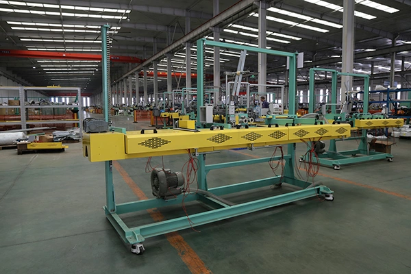 ماكينة لحام وخياطة الأكياس الورقية، GKS