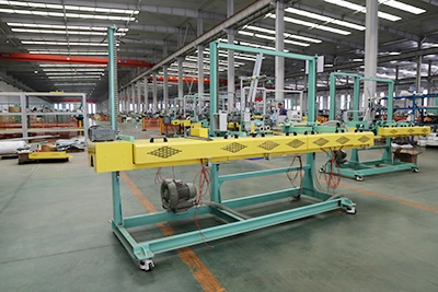 ماكينة لحام وخياطة الأكياس الورقية، GKS